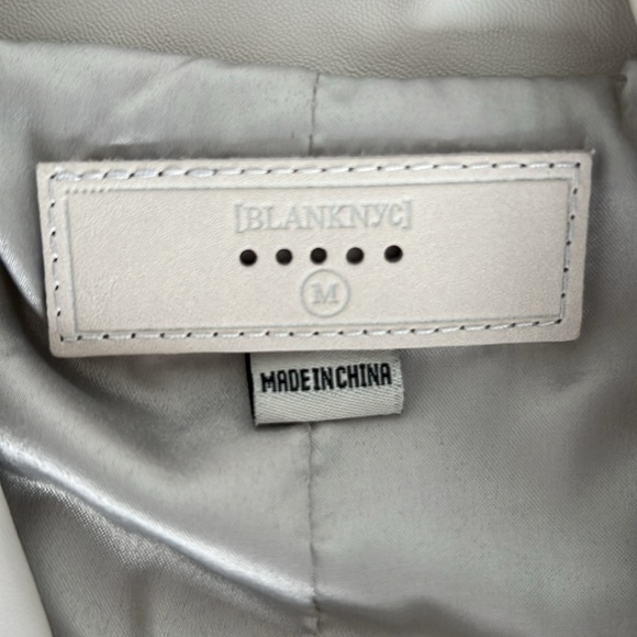 Women’s Blank NYC Cream Faux Leather Jacket. Size Medium. - Picture 5 of 10